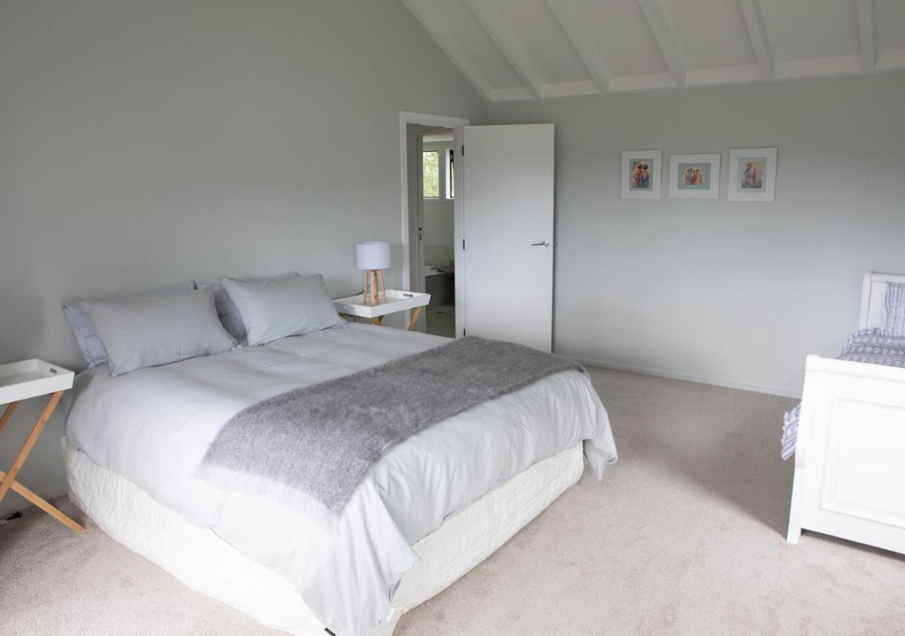Black Walnut Cottage Havelock North Exterior photo